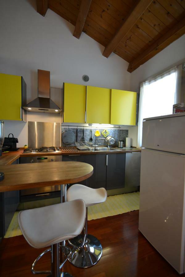 Casa Vacanze Chez La Reine - Holiday Home Vicenza Exterior foto